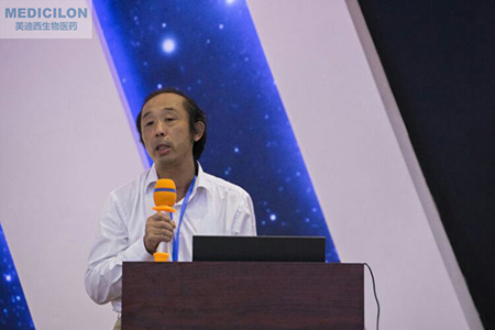 中国药科大学王旻教授主持学术讨论会 中国药科大学王旻教授主持学术讨论会