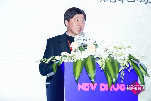 CA88高级主任韦毅博士.jpg CA88高级主任韦毅博士.jpg